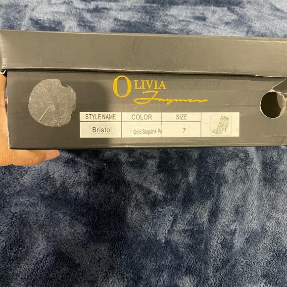 ⬇️PRICE⬇️ OLIVIA Ferguson - Black and Gold Sequence Bootie - size 7 - Picture 5 of 10